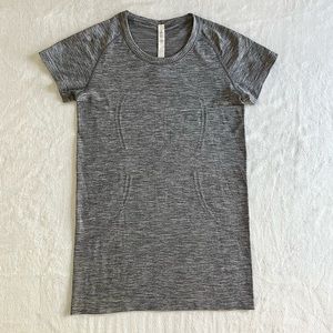 LULULEMON Swiftly Tech Short Sleeve Crew Top Gray